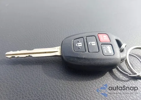 2019 Toyota Corolla Le z USA, uszkodzony, nr VIN 5YFBURHE9KP924916